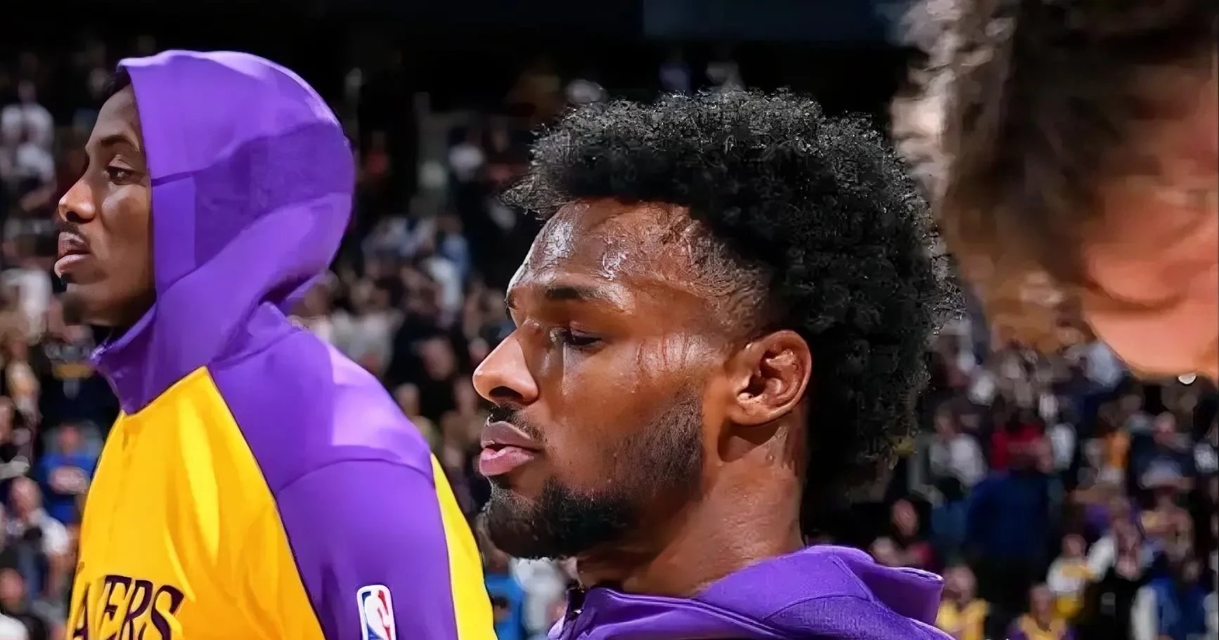 九游官网app下载-浓眉哥官方宣布反败为胜新规，G2引发争议！引发球迷热议(浓眉哥g5)